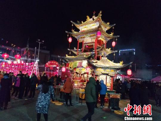 柳林盘子会又称“天官会会”、“小子会会”，是流行于柳林县县城及城郊穆村一带盛大的汉族民俗文化活动。　刘小红 摄